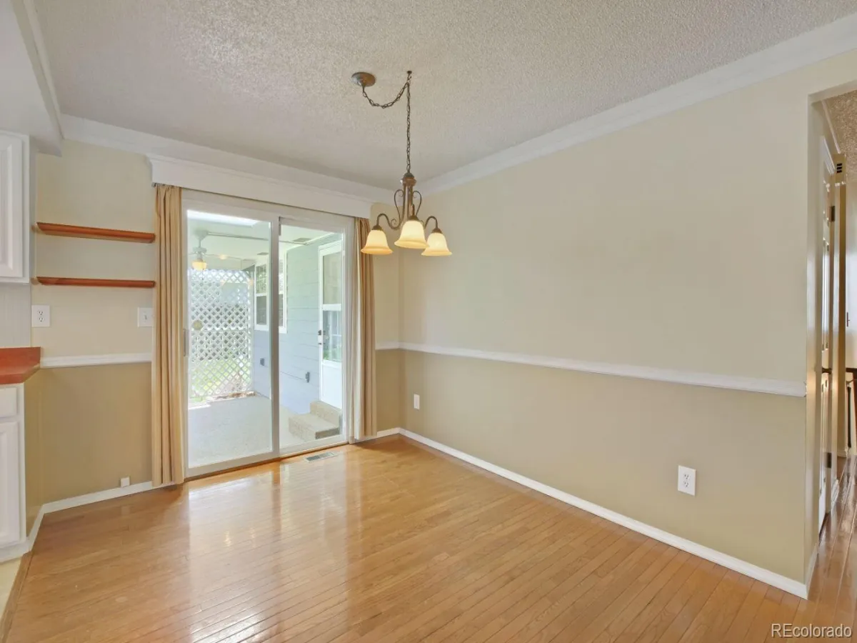 8268 Johnson Court Arvada CO 80005 MLS #REC5374500 05232026193400 1200 11