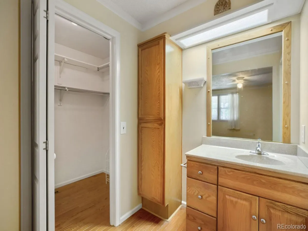 8268 Johnson Court Arvada CO 80005 MLS #REC5374500 05232026193400 1200 15