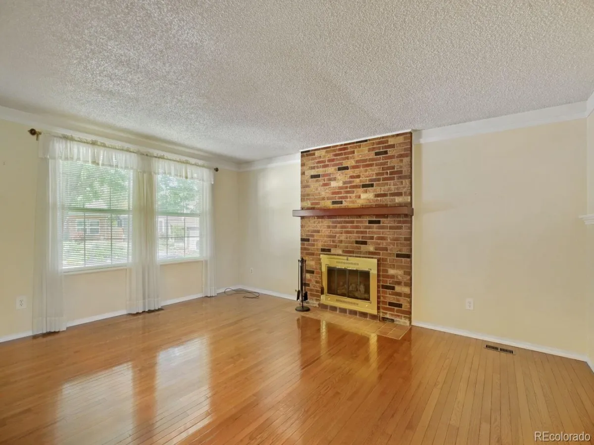 8268 Johnson Court Arvada CO 80005 MLS #REC5374500 05232026193400 1200 2