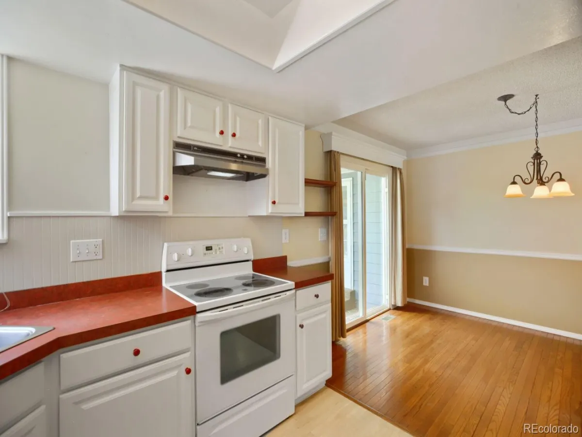 8268 Johnson Court Arvada CO 80005 MLS #REC5374500 05232026193400 1200 9