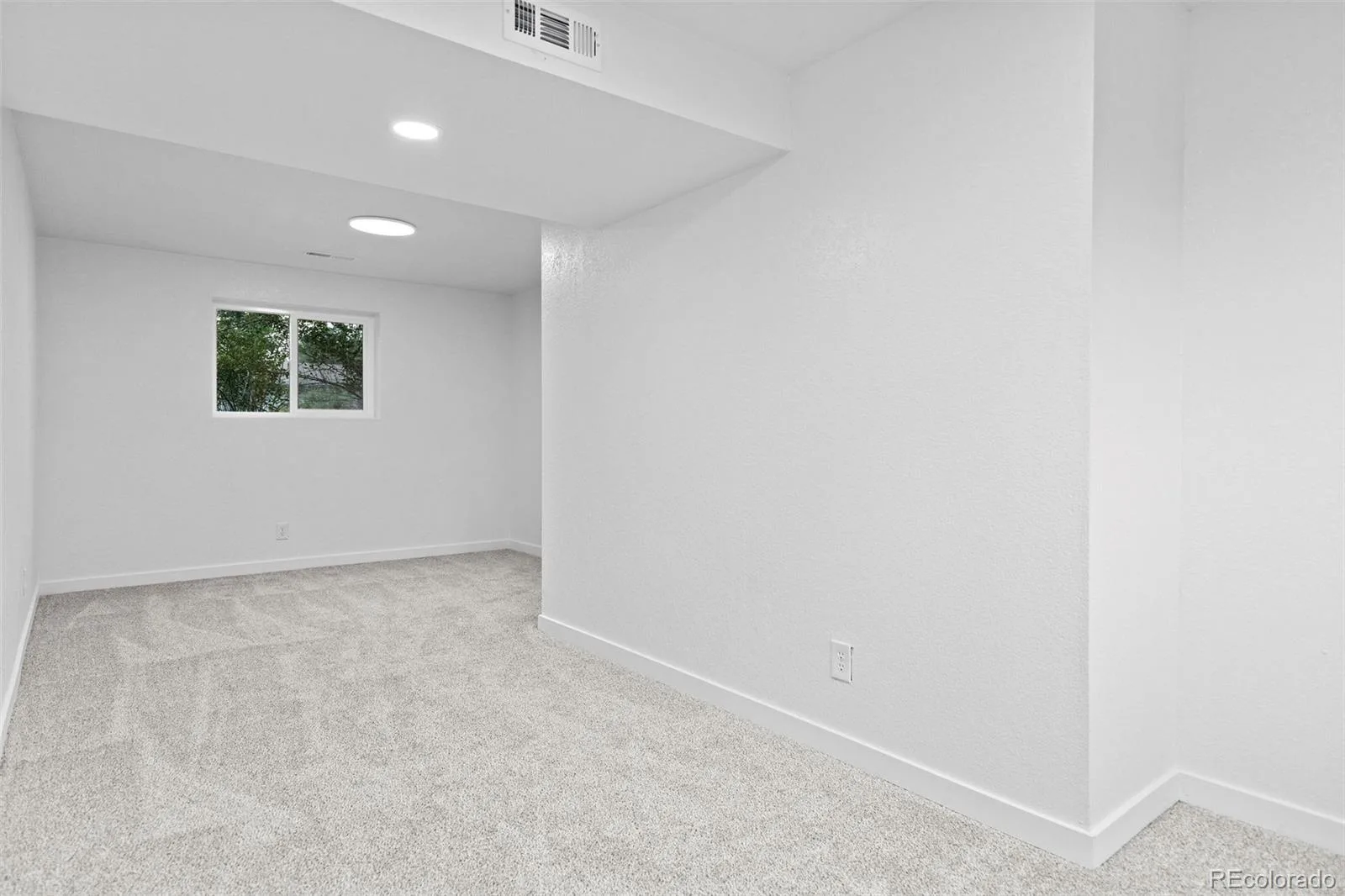 2882 S Mobile Street Aurora CO 80013 | MLS #REC5376523 08152026191741 1600 18
