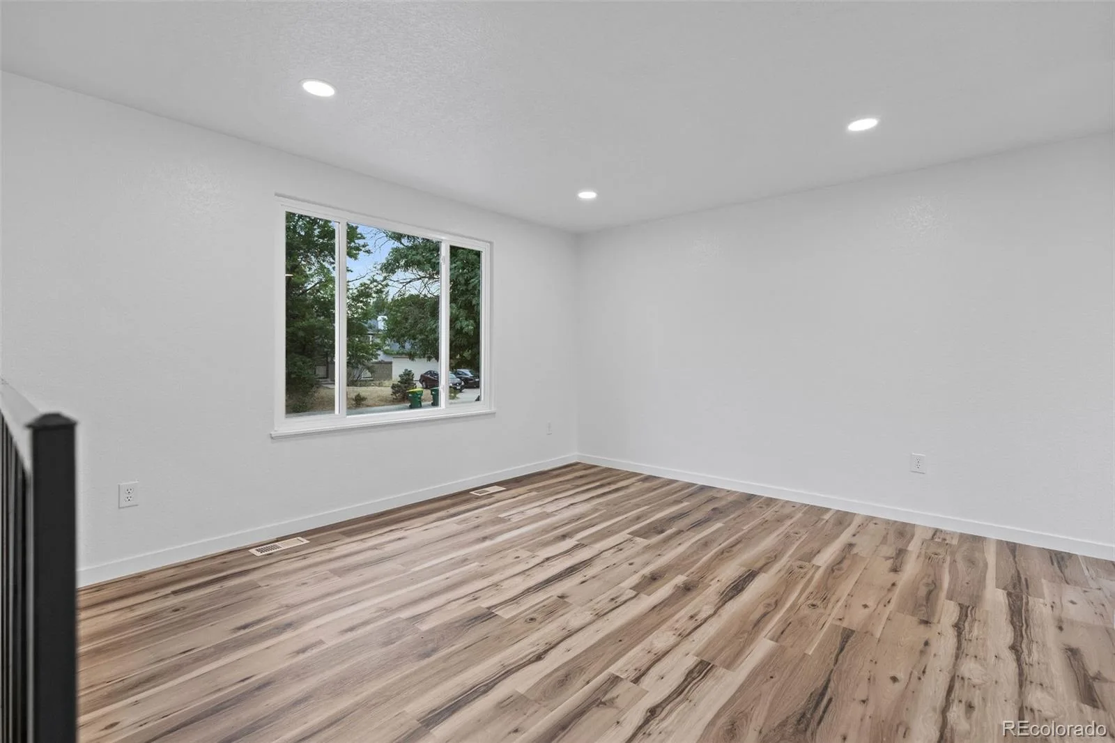 2882 S Mobile Street Aurora CO 80013 | MLS #REC5376523 08152026191741 1600 4