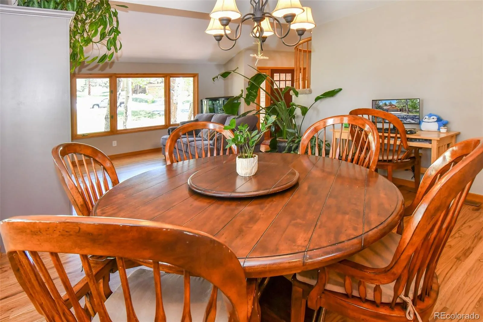 25758 Summergreen Lane Golden CO 80401 | MLS #REC5382990 06042026141748 1600 10