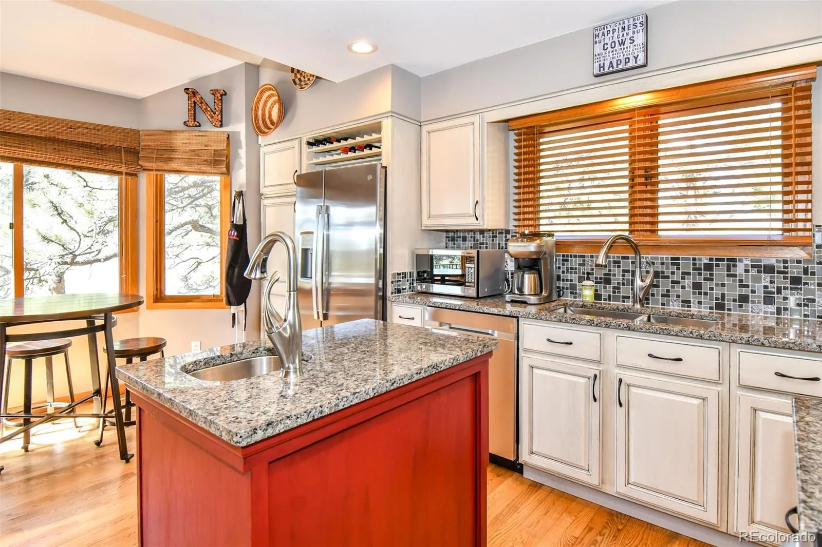 25758 Summergreen Lane Golden CO 80401 | MLS #REC5382990 06042026141748 1600 14