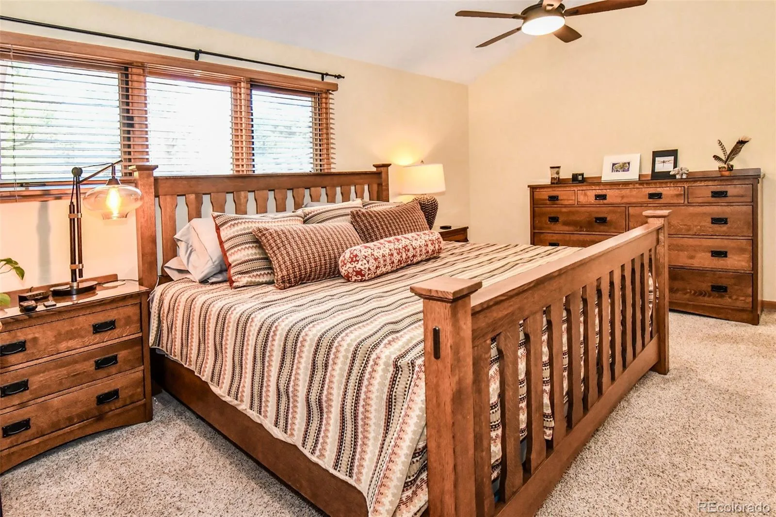 25758 Summergreen Lane Golden CO 80401 | MLS #REC5382990 06042026141748 1600 31