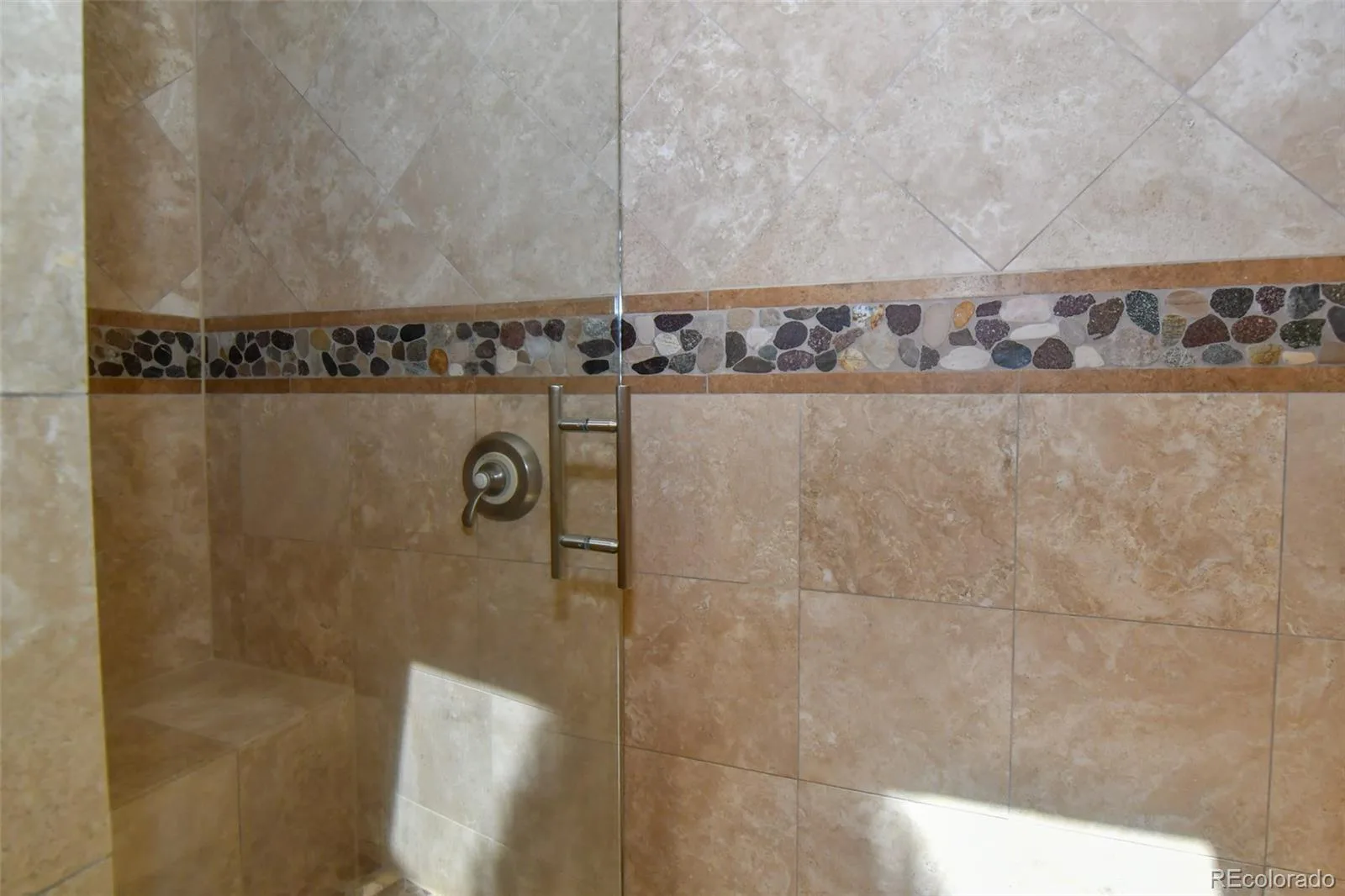 25758 Summergreen Lane Golden CO 80401 | MLS #REC5382990 06042026141748 1600 36