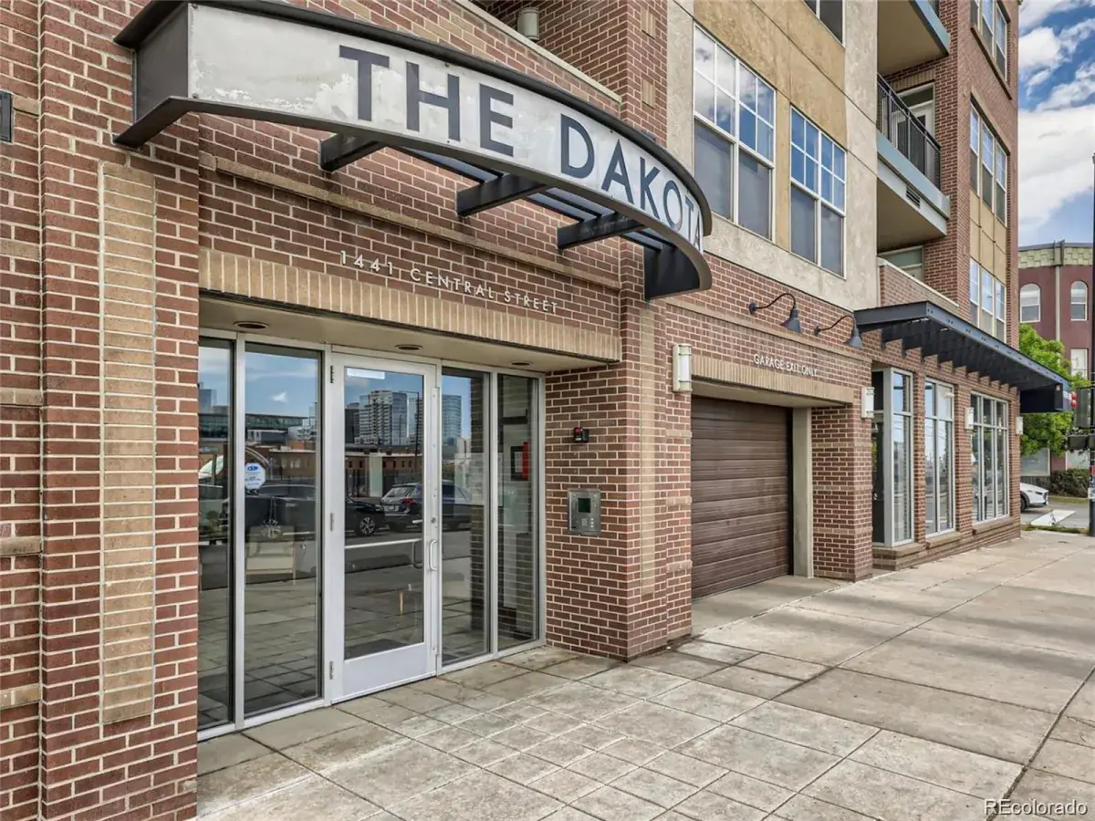 1441 Central Street #206 Denver CO 80211 MLS #REC5383501 01132026010204 1200 1