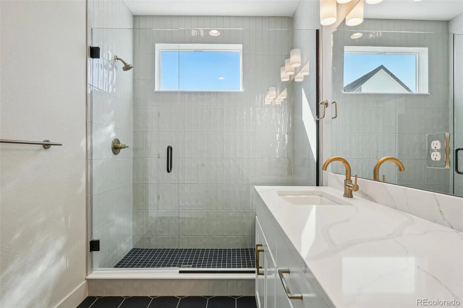 3126 W Bonfils Place Denver CO 80236 | MLS #REC5384953 06102026190233 1600 17