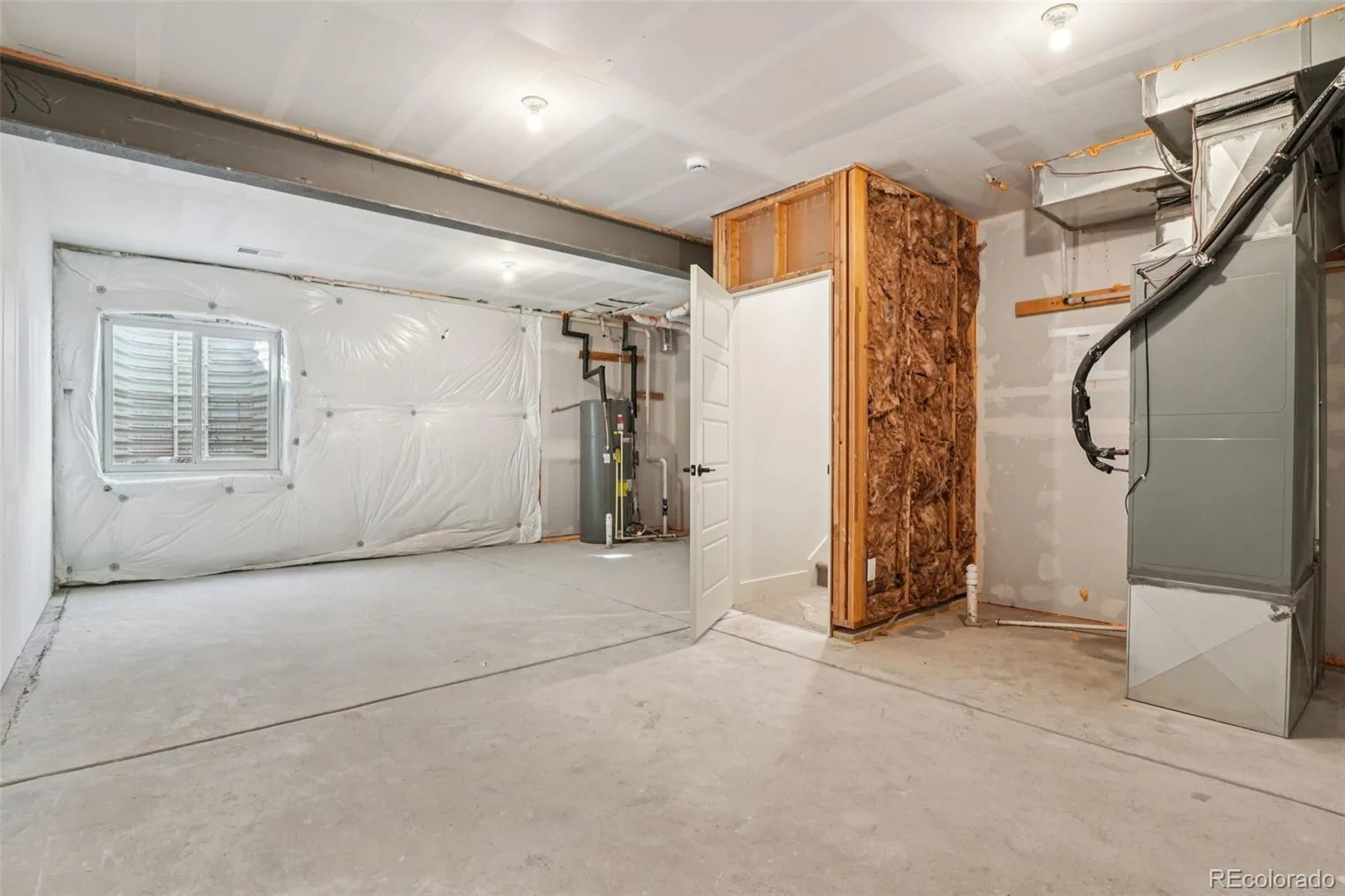 3126 W Bonfils Place Denver CO 80236 | MLS #REC5384953 06102026190233 1600 22
