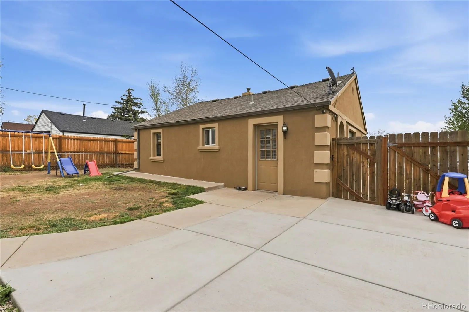 1141 S Raleigh Street Denver CO 80219 MLS #REC5385125 04142026163815 1600 19