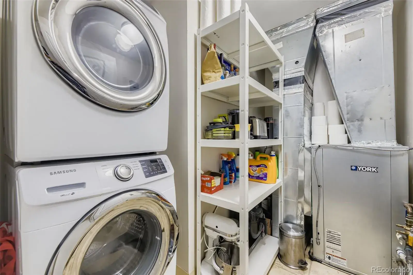 10102025183004 1600 25