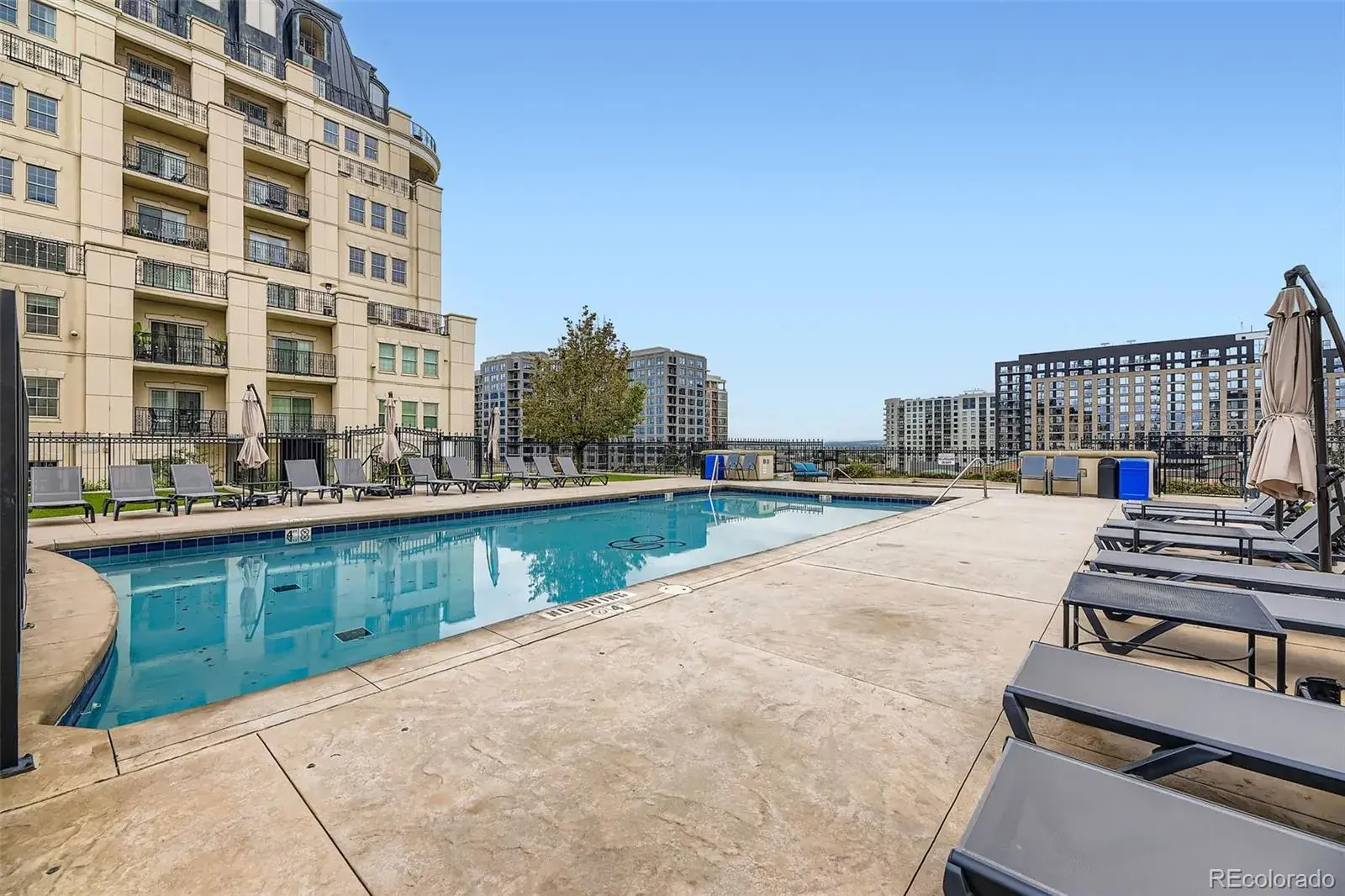 10102025183004 1600 39