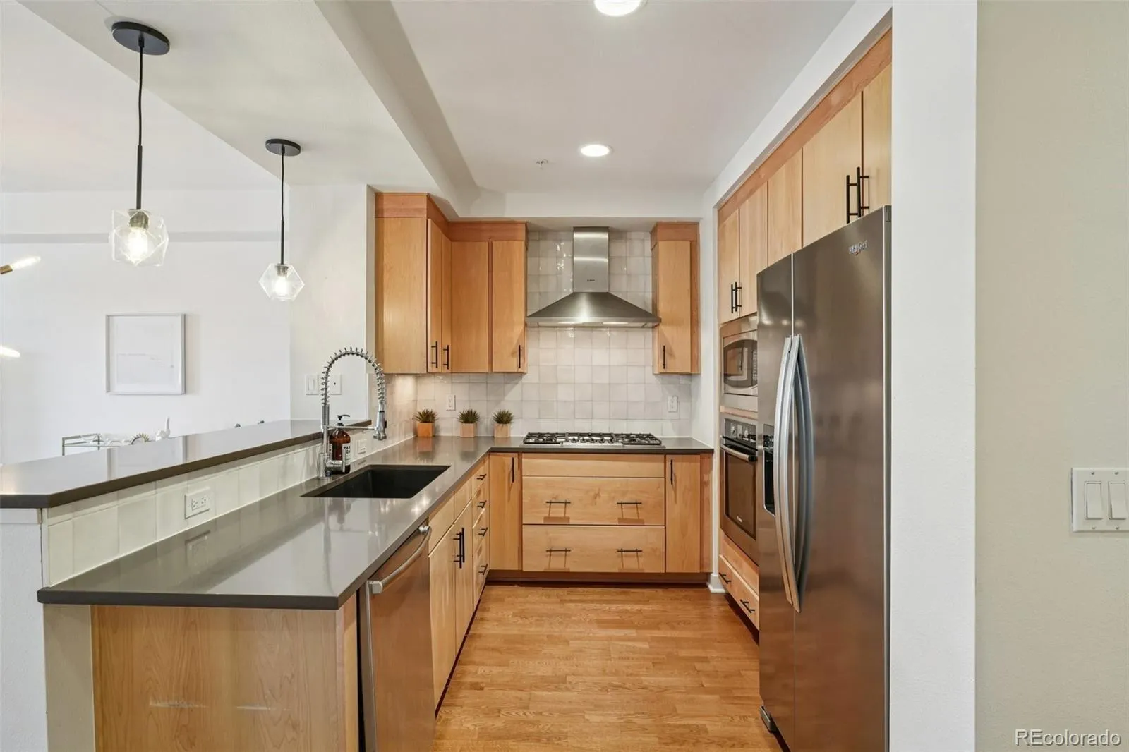 04142026193538 1600 12