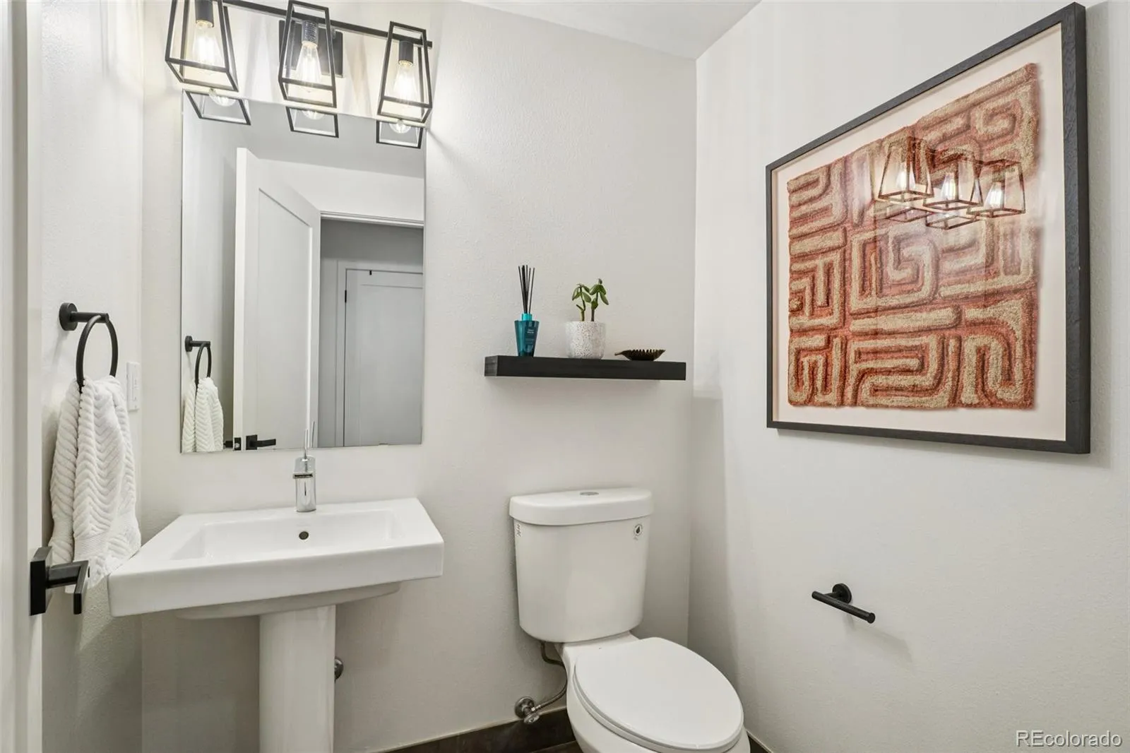 04142026193538 1600 20