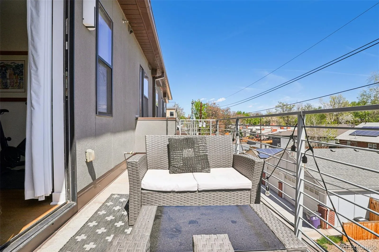 04142026193538 1600 21