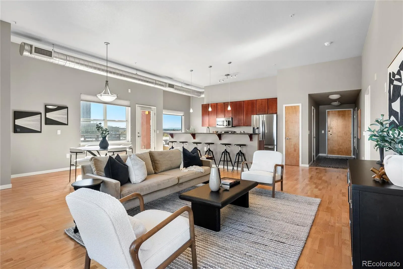 04102026165852 1600 0