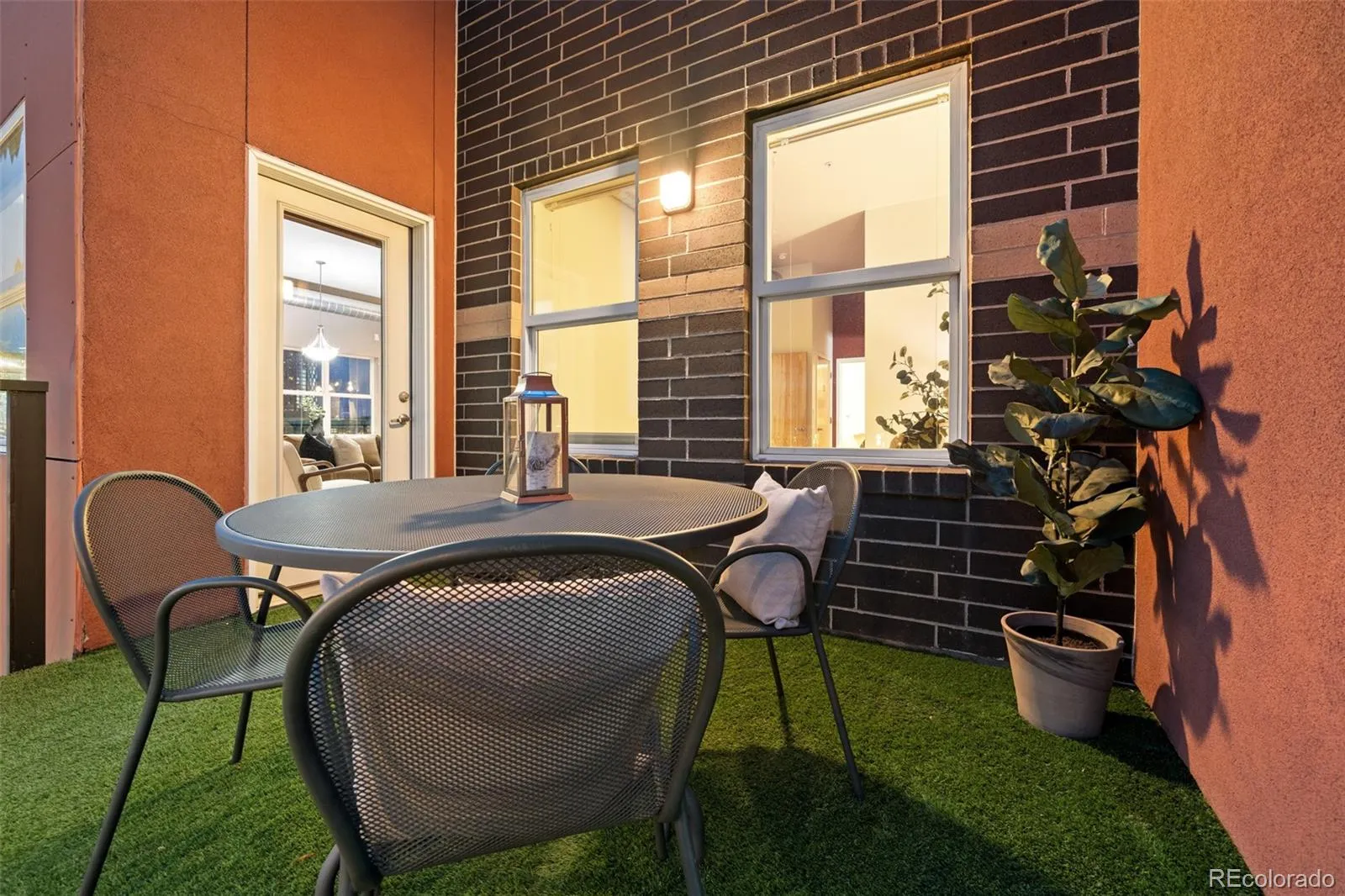 04102026165852 1600 10