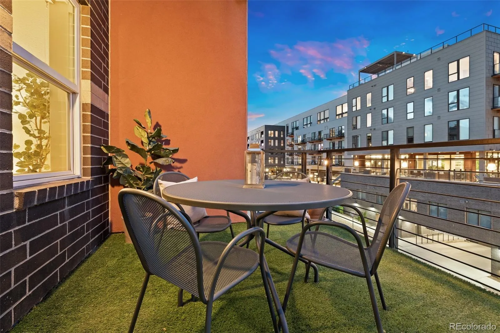 04102026165852 1600 12