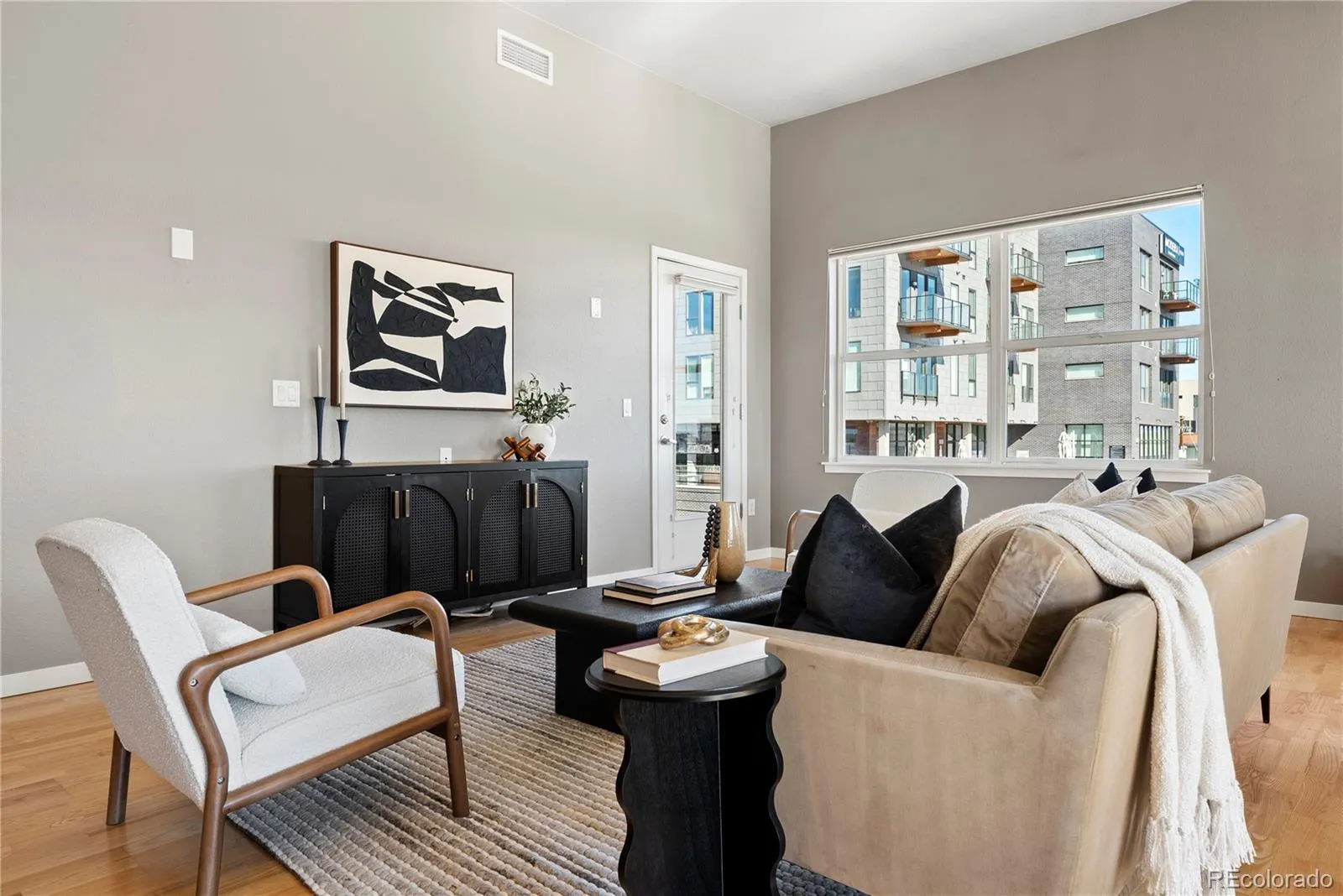 04102026165852 1600 9