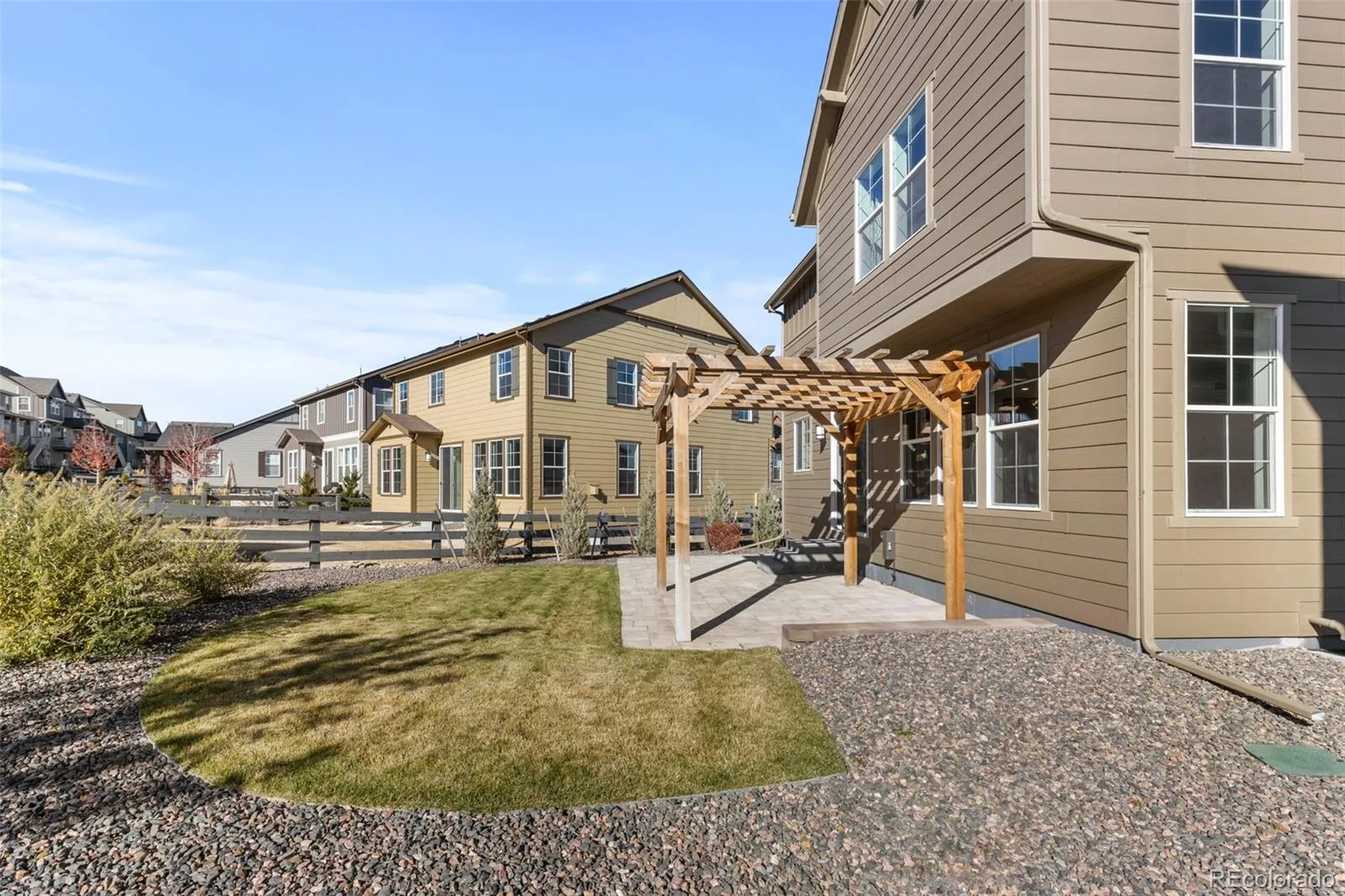1694 Stable View Drive Castle Pines CO 80108 MLS #REC5389289 06082026235545 1600 21