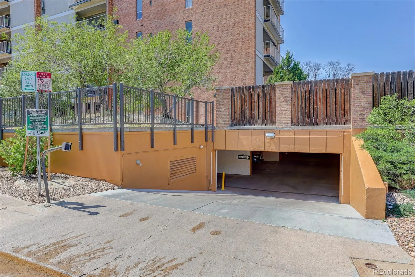 04182026220253 1600 33