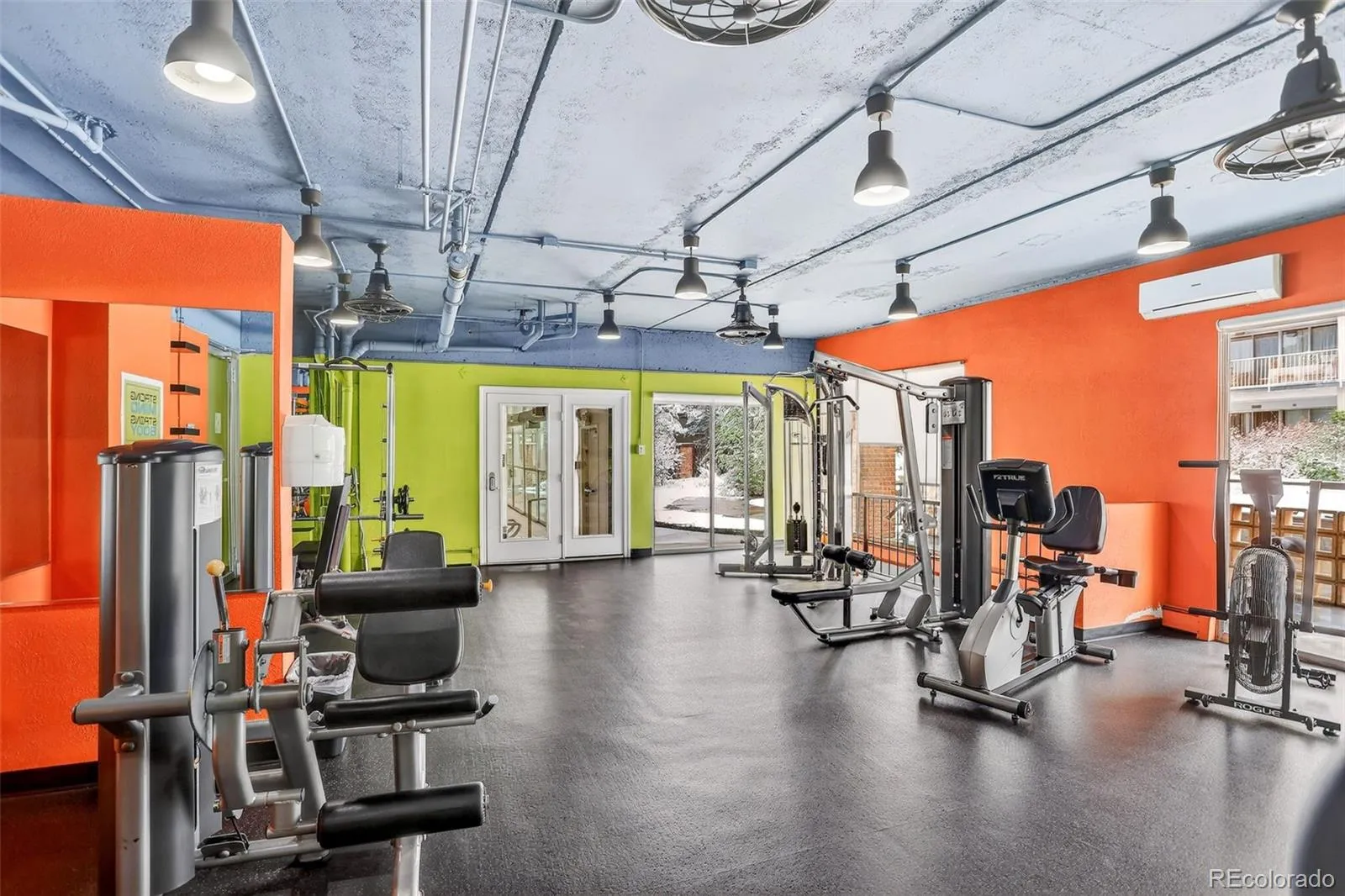 04182026220253 1600 35