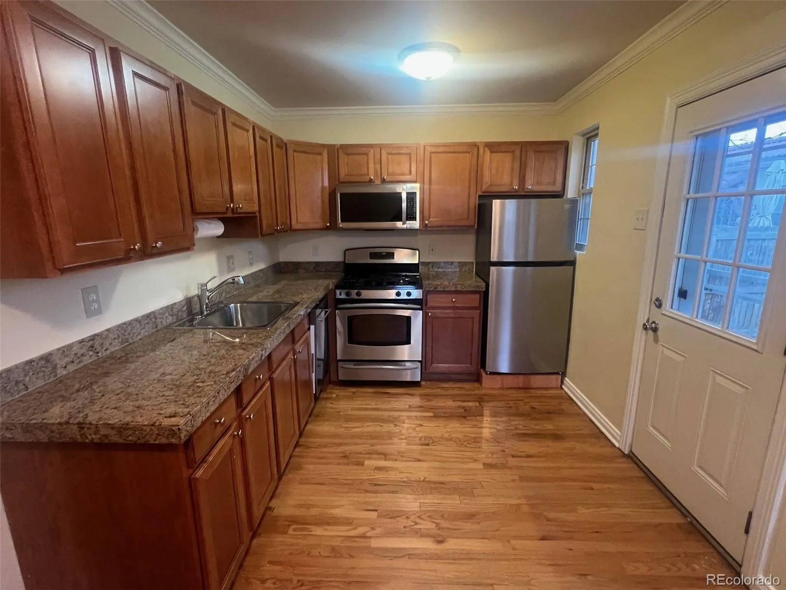 04122026012131 1600 7