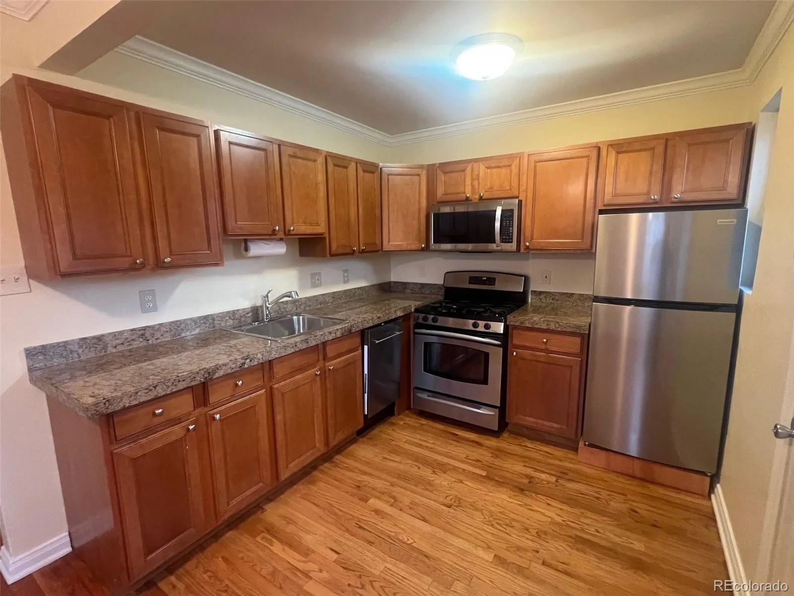 04122026012131 1600 9