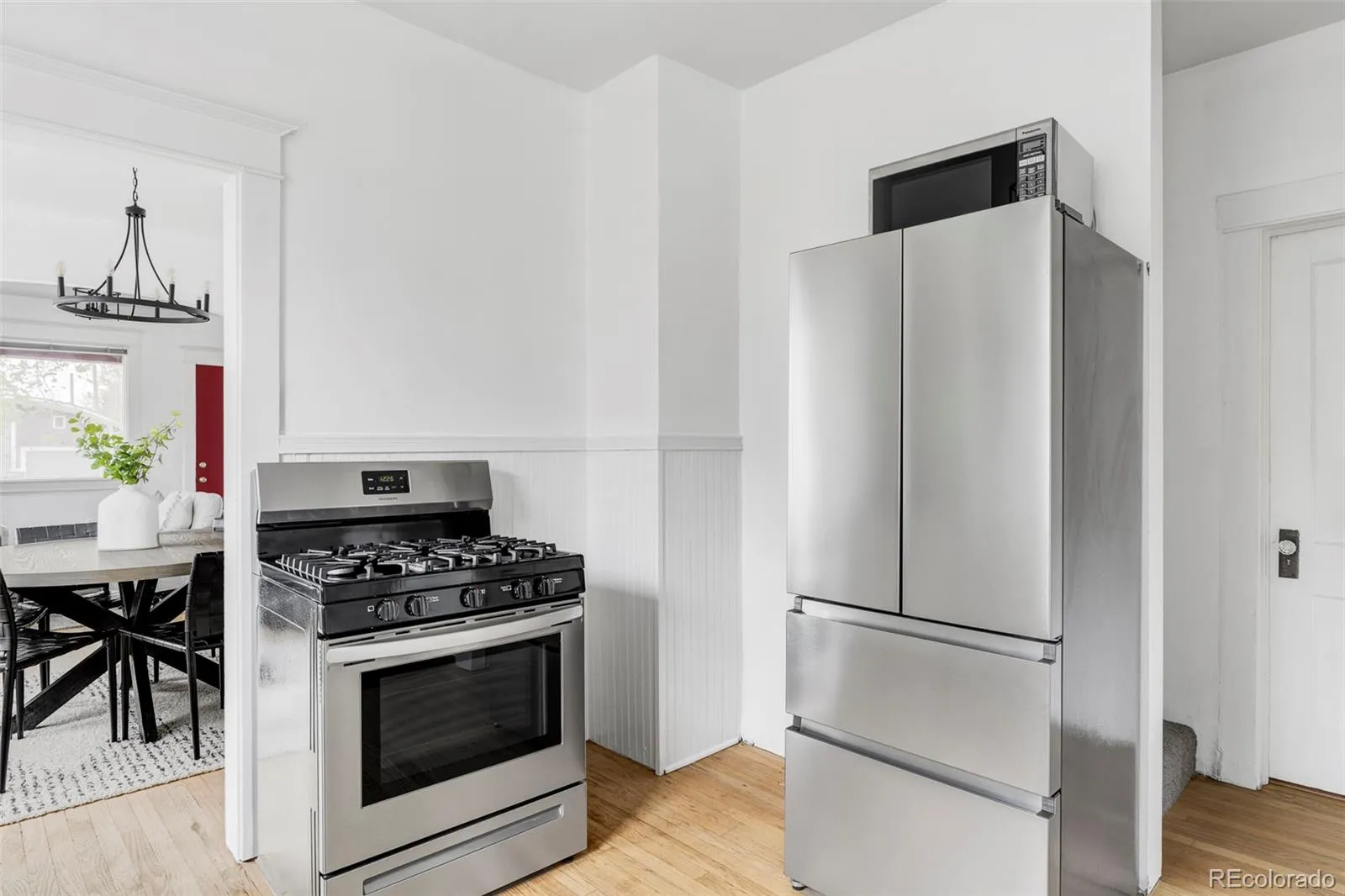 04172026171636 1600 11