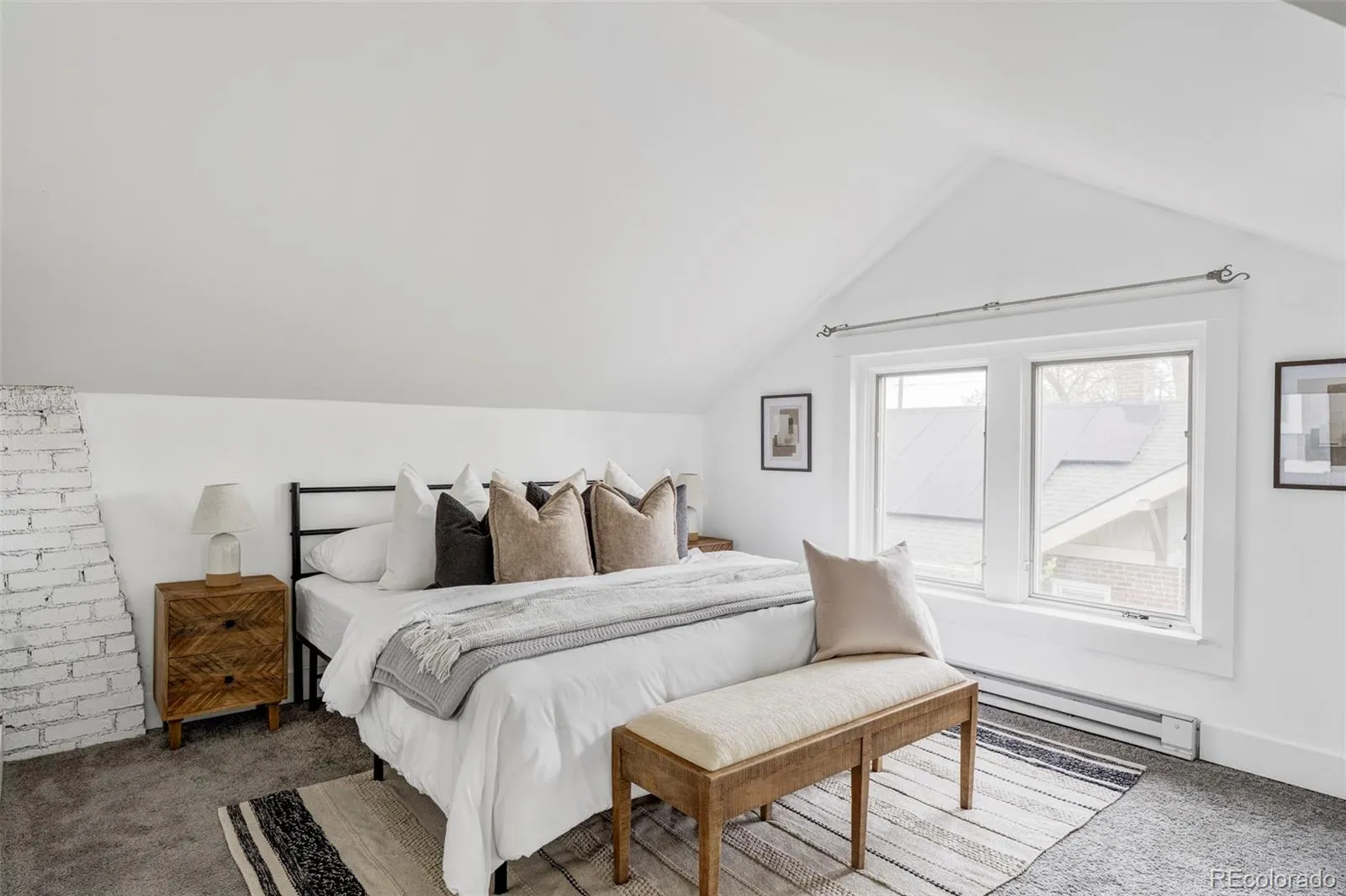 04172026171636 1600 16