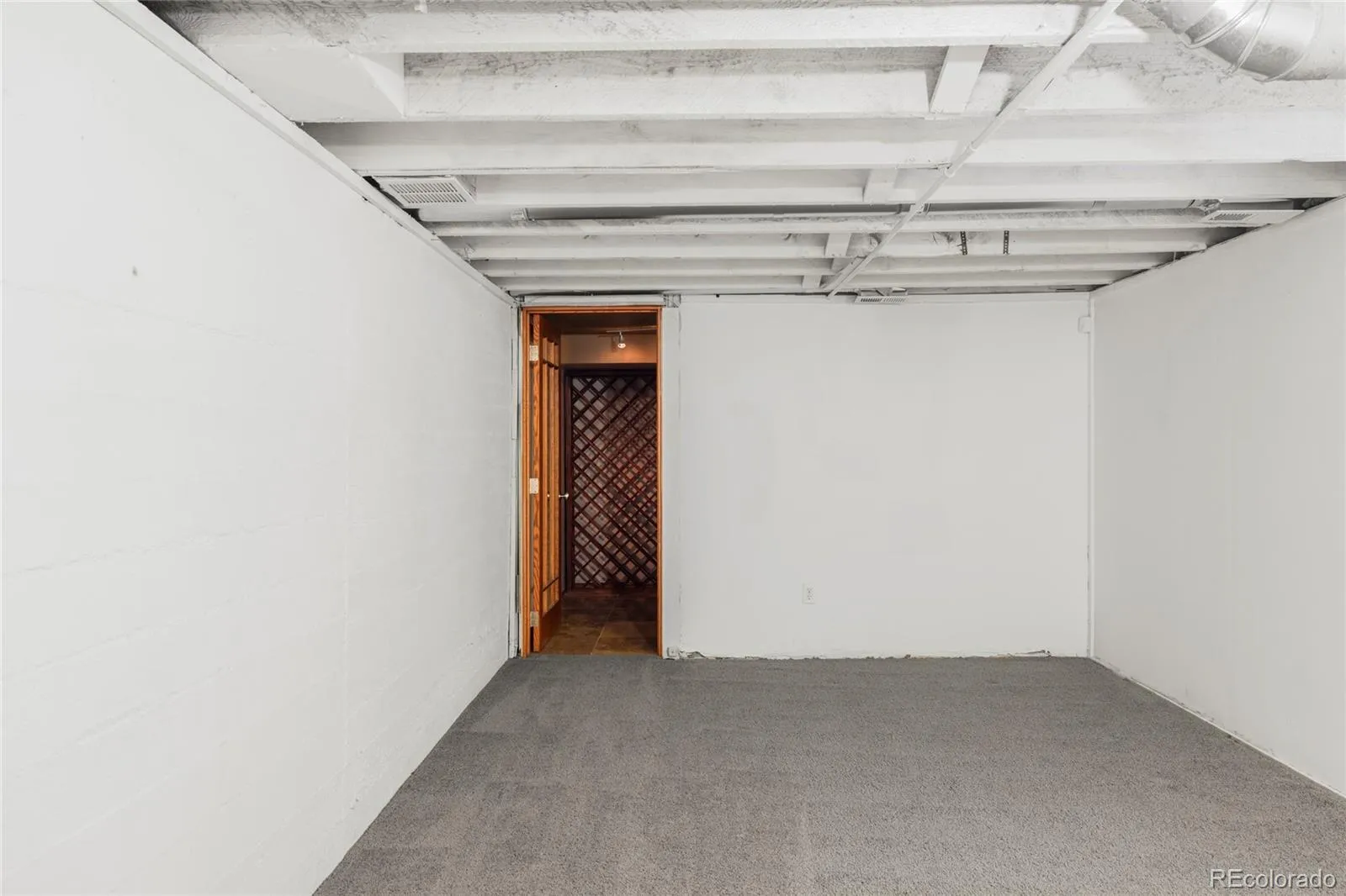 04172026171636 1600 25