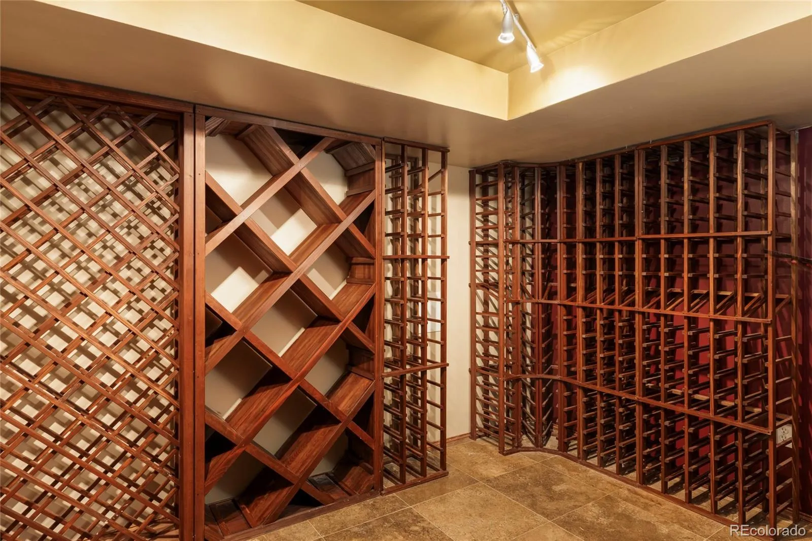 04172026171636 1600 26