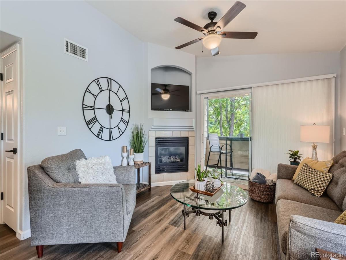 4875 S Balsam Way #6-202 Littleton CO 80123 | MLS #REC5396668 MLS #REC5396668 image #0