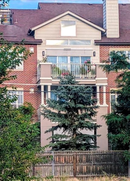 111 S Monroe Street #B306 Denver CO 80209 | MLS #REC5398912 09232026031612 800 28