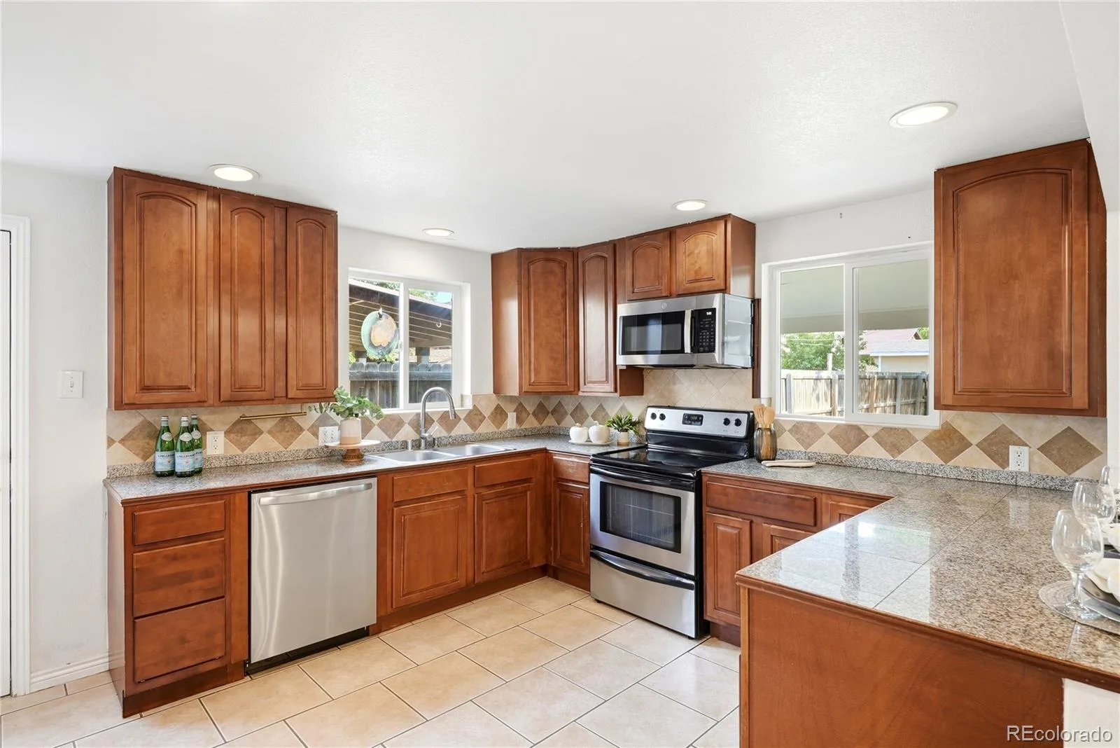 5520 E Thrill Place Denver CO 80207 MLS #REC5400806 07092026163958 1600 13