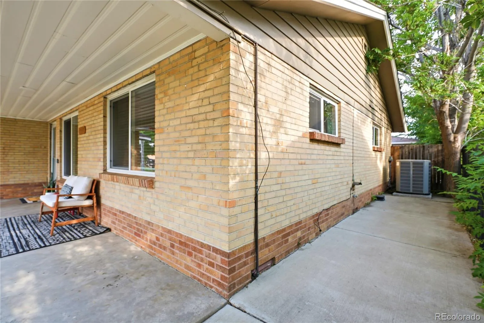 5520 E Thrill Place Denver CO 80207 MLS #REC5400806 07092026163958 1600 2