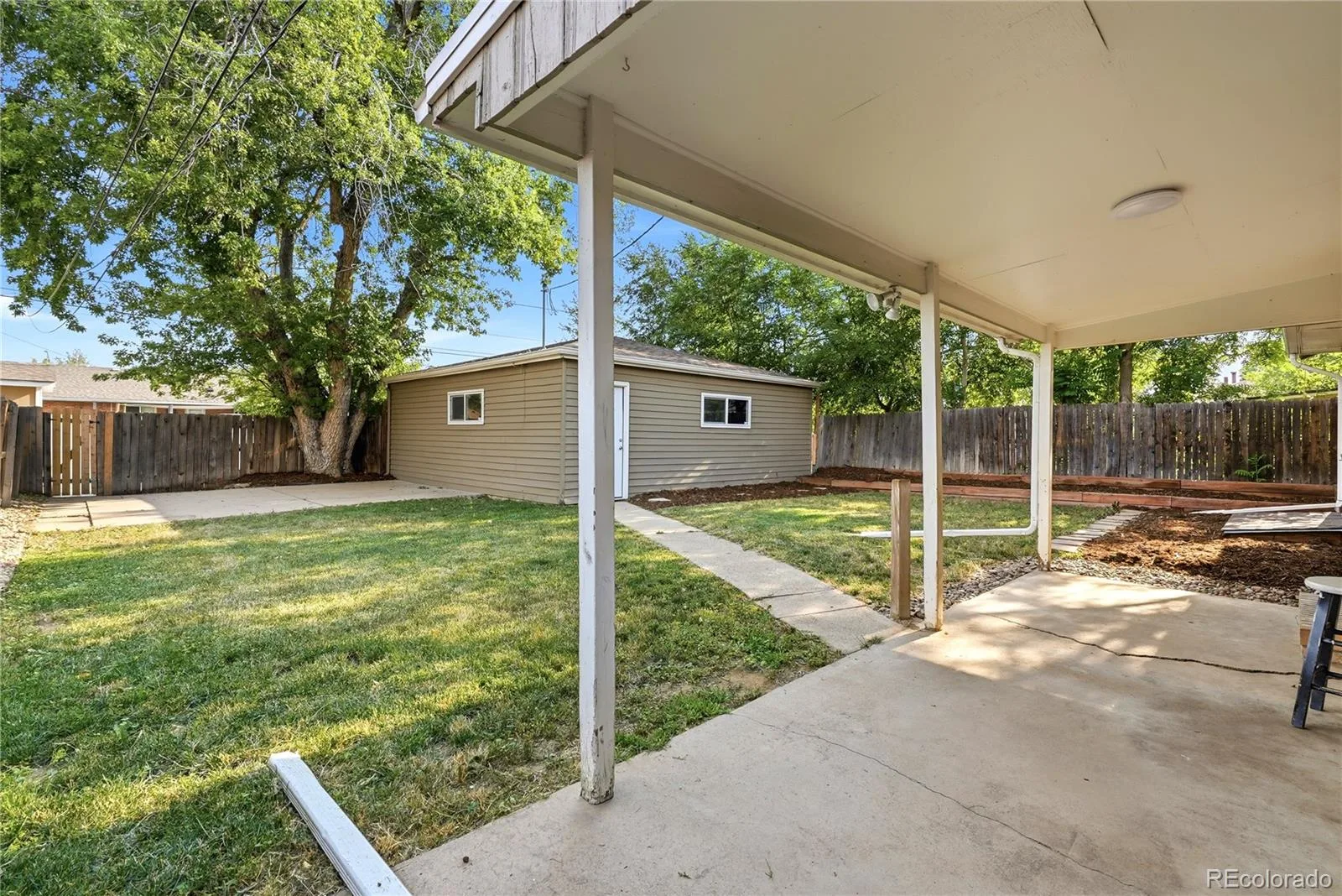 5520 E Thrill Place Denver CO 80207 MLS #REC5400806 07092026163958 1600 28