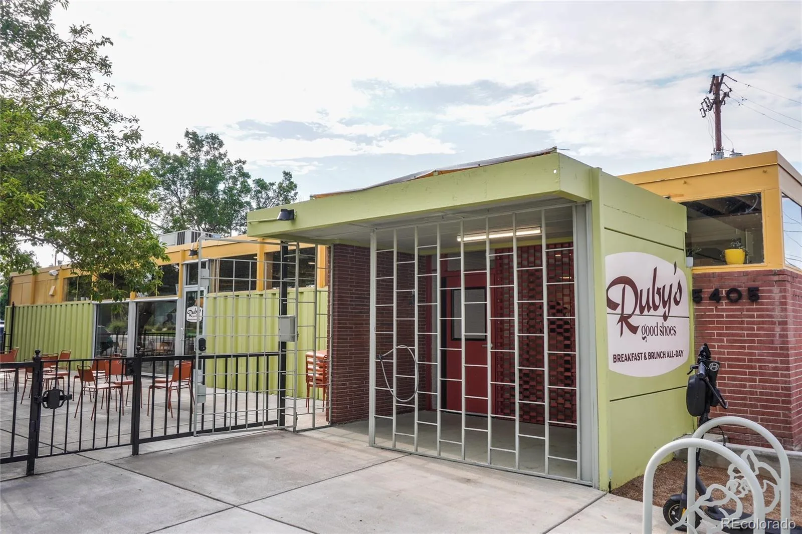 5520 E Thrill Place Denver CO 80207 MLS #REC5400806 07092026163958 1600 36