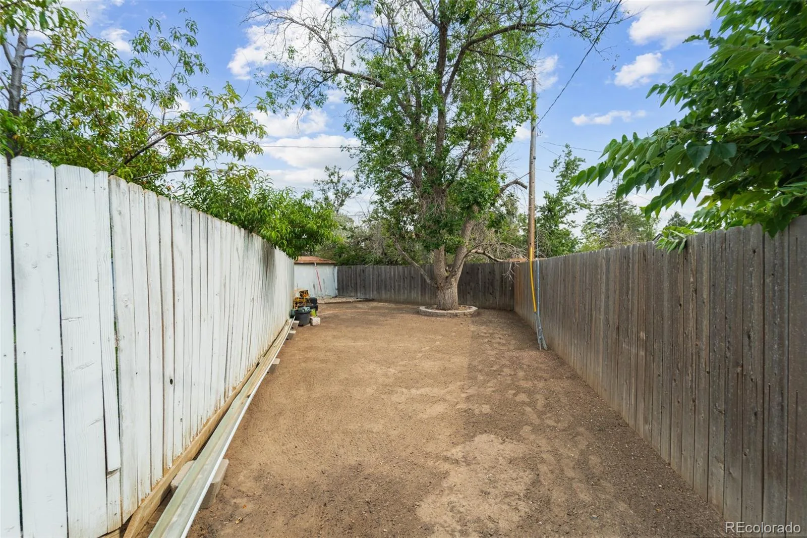 14990 E 10th Avenue Aurora CO 80011 | MLS #REC5401174 08142026155556 1600 32
