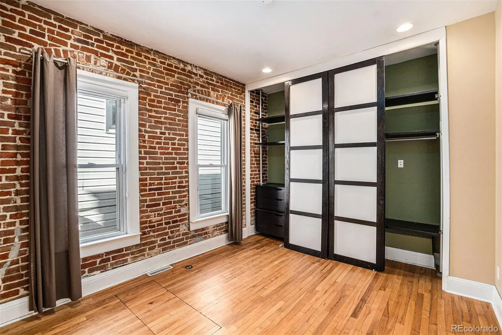 10022025013743 1600 11