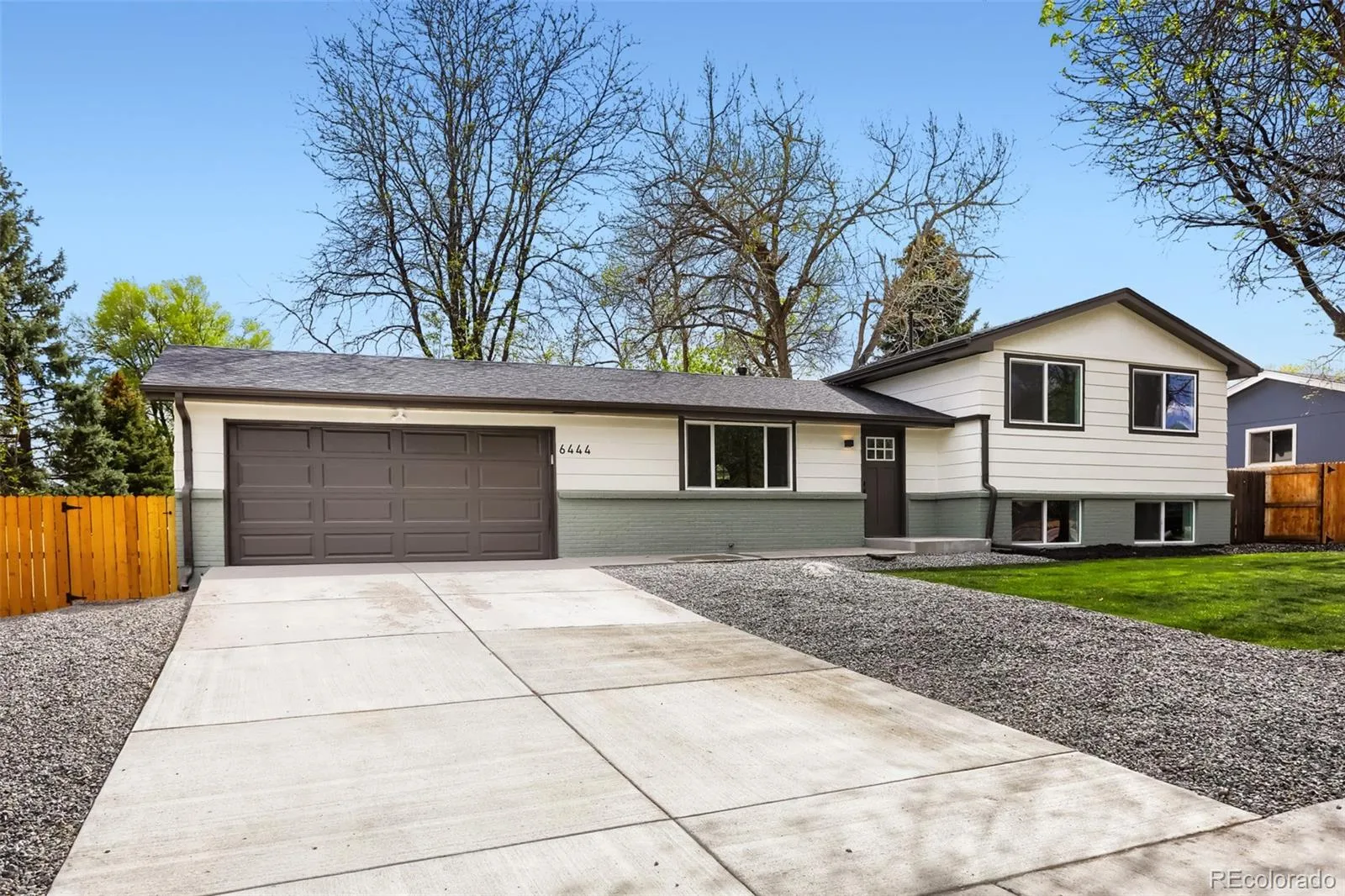 04172026234326 1600 3