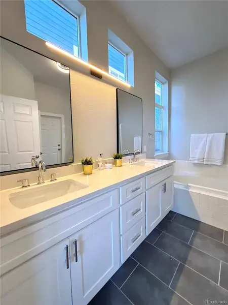 02262026215547 800 16