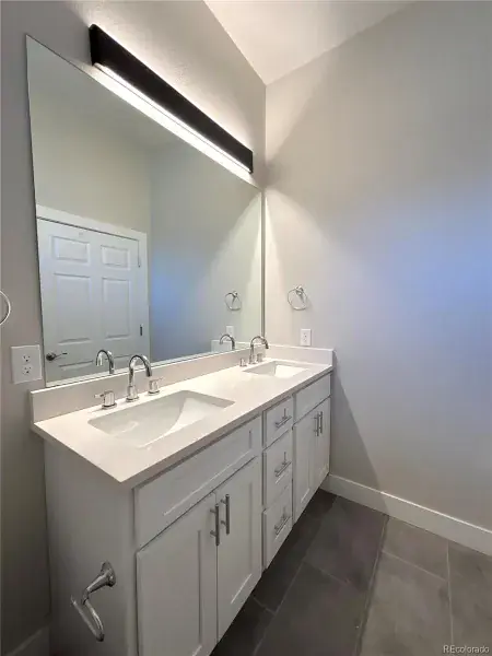 02262026215547 800 21