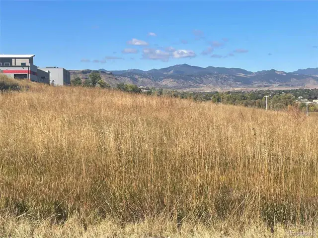 5555 Ward Road Arvada CO 80002 | MLS #REC5410202 05072025021023 640 8