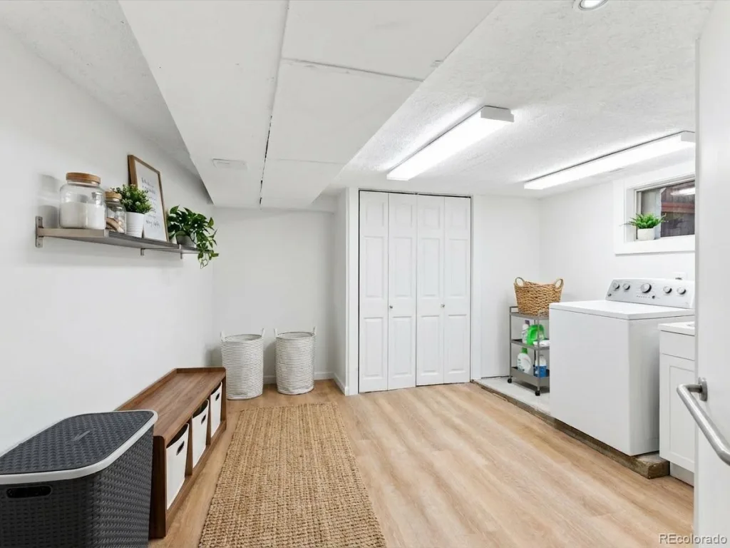 2830 Vrain Street Denver CO 80212 MLS #REC5410489 06082026235528 1024 24