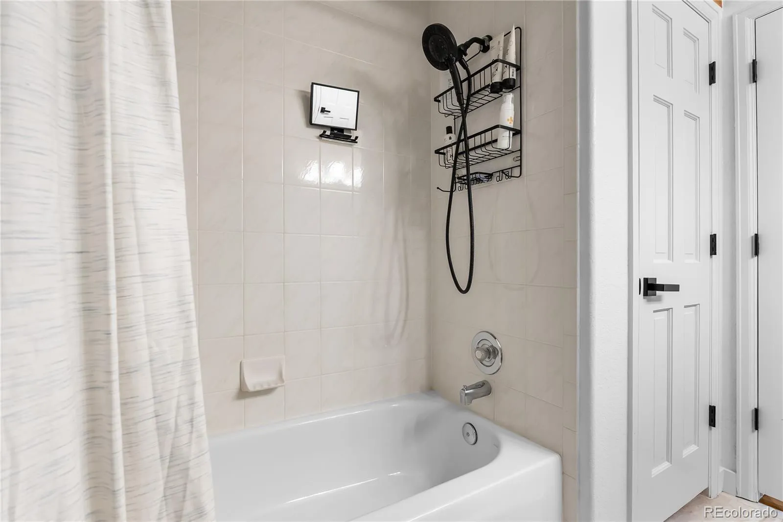 12039 W 52nd Place #2 Arvada CO 80002 MLS #REC5410513 05152026195914 1600 16