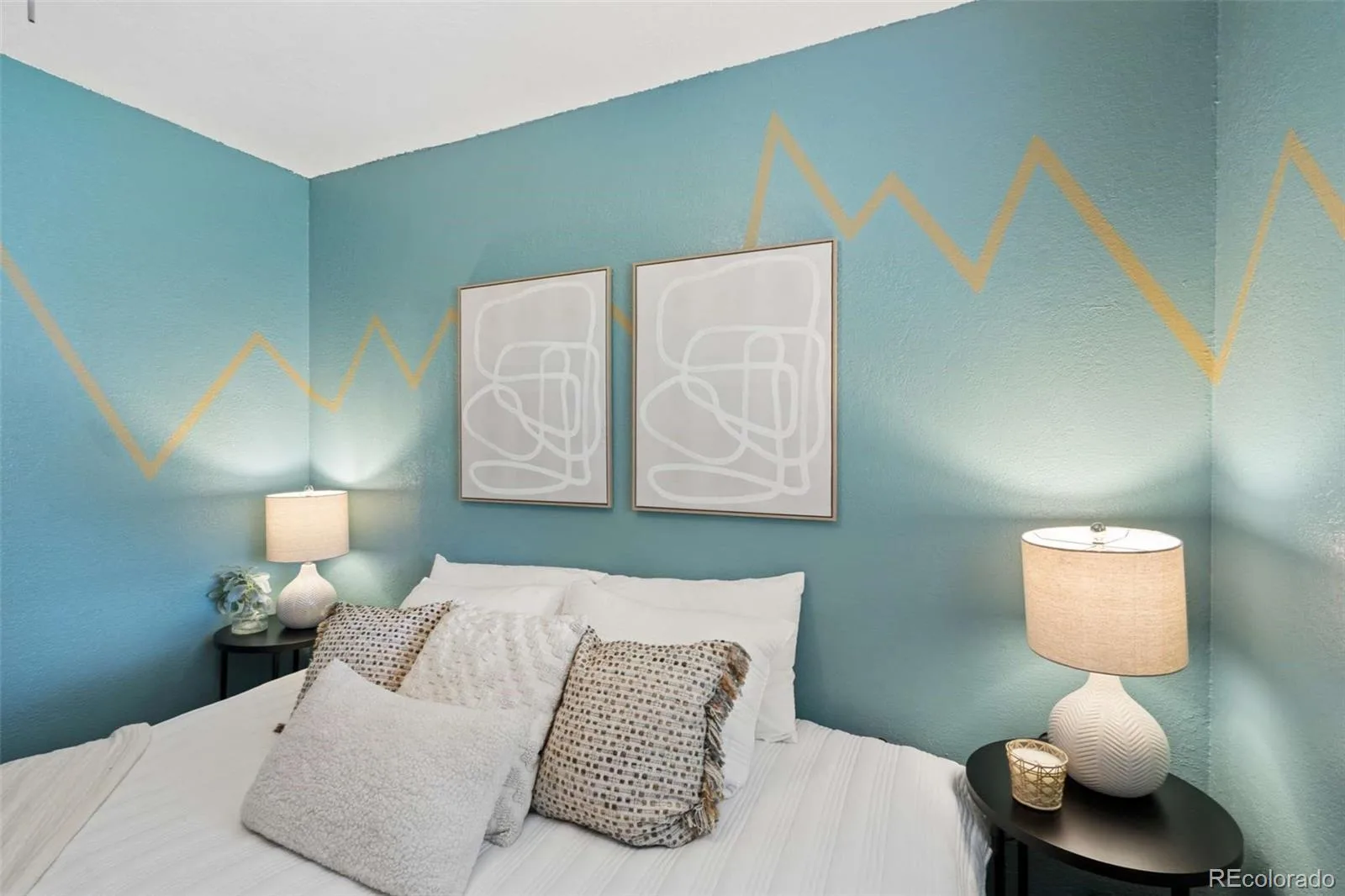 556 S Canosa Court Denver CO 80219 MLS #REC5411248 06302026030246 1600 27