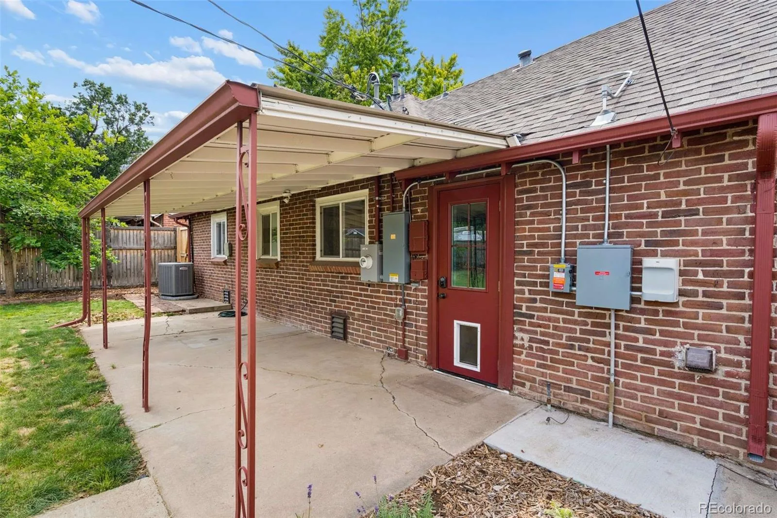 556 S Canosa Court Denver CO 80219 MLS #REC5411248 06302026030246 1600 31