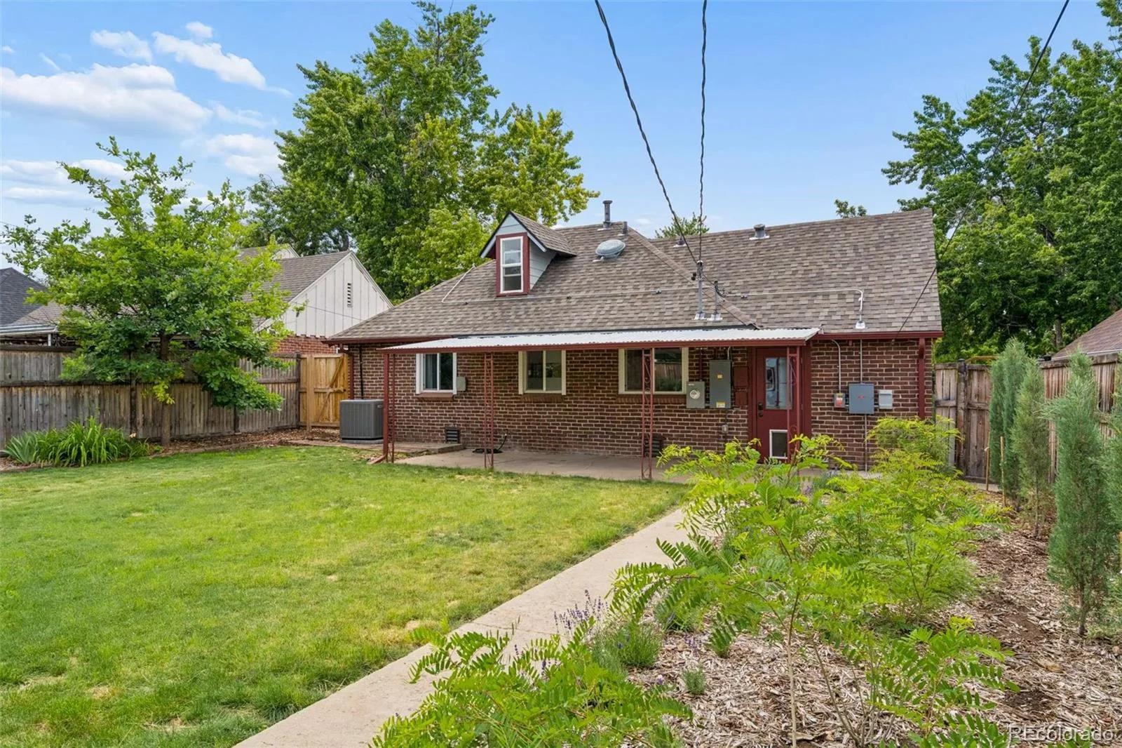 556 S Canosa Court Denver CO 80219 MLS #REC5411248 06302026030246 1600 33