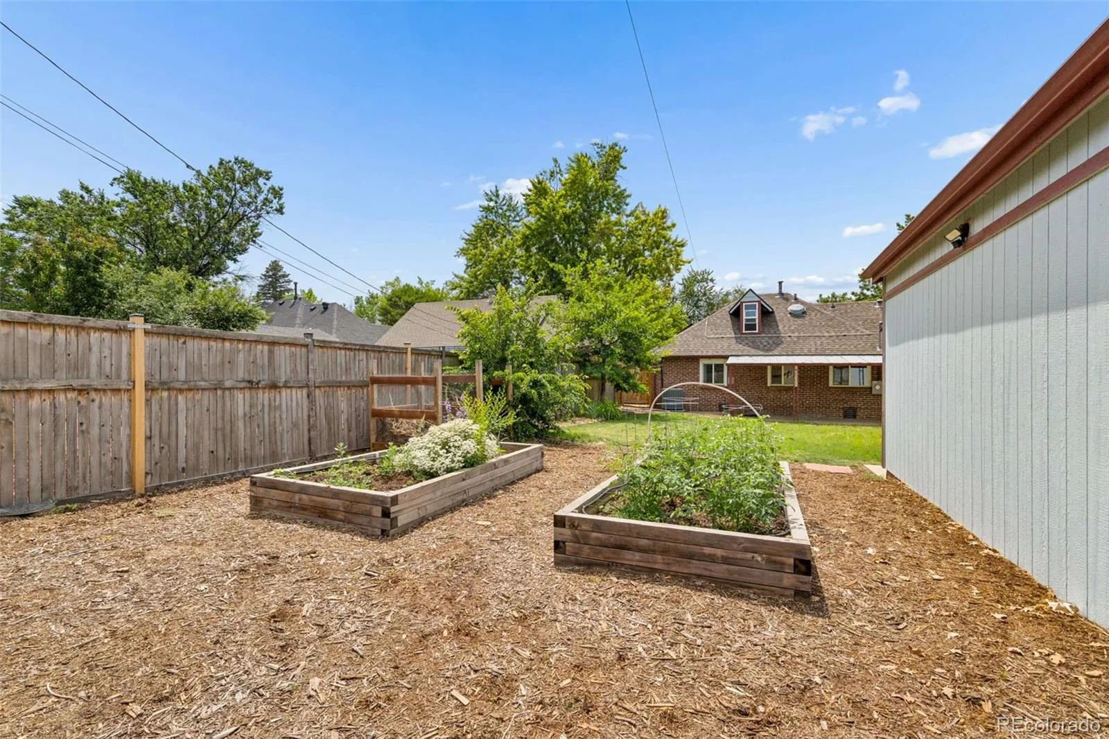 556 S Canosa Court Denver CO 80219 MLS #REC5411248 06302026030246 1600 37